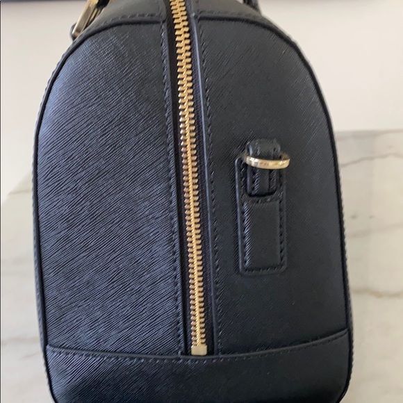 TORY BURCH ROBINSON SATCHEL - Picture 8 of 11